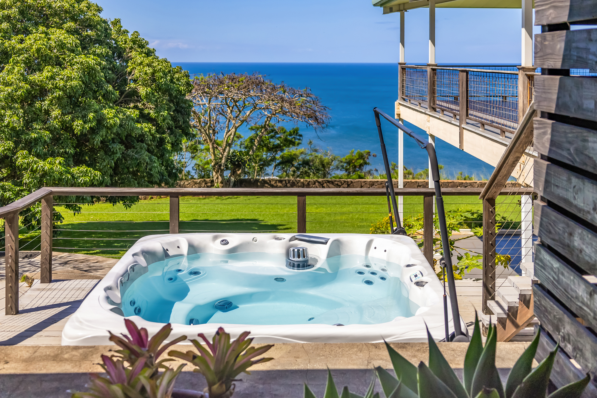 Whale House estate photo 38 — luxury North Shore Oahu vacation rental