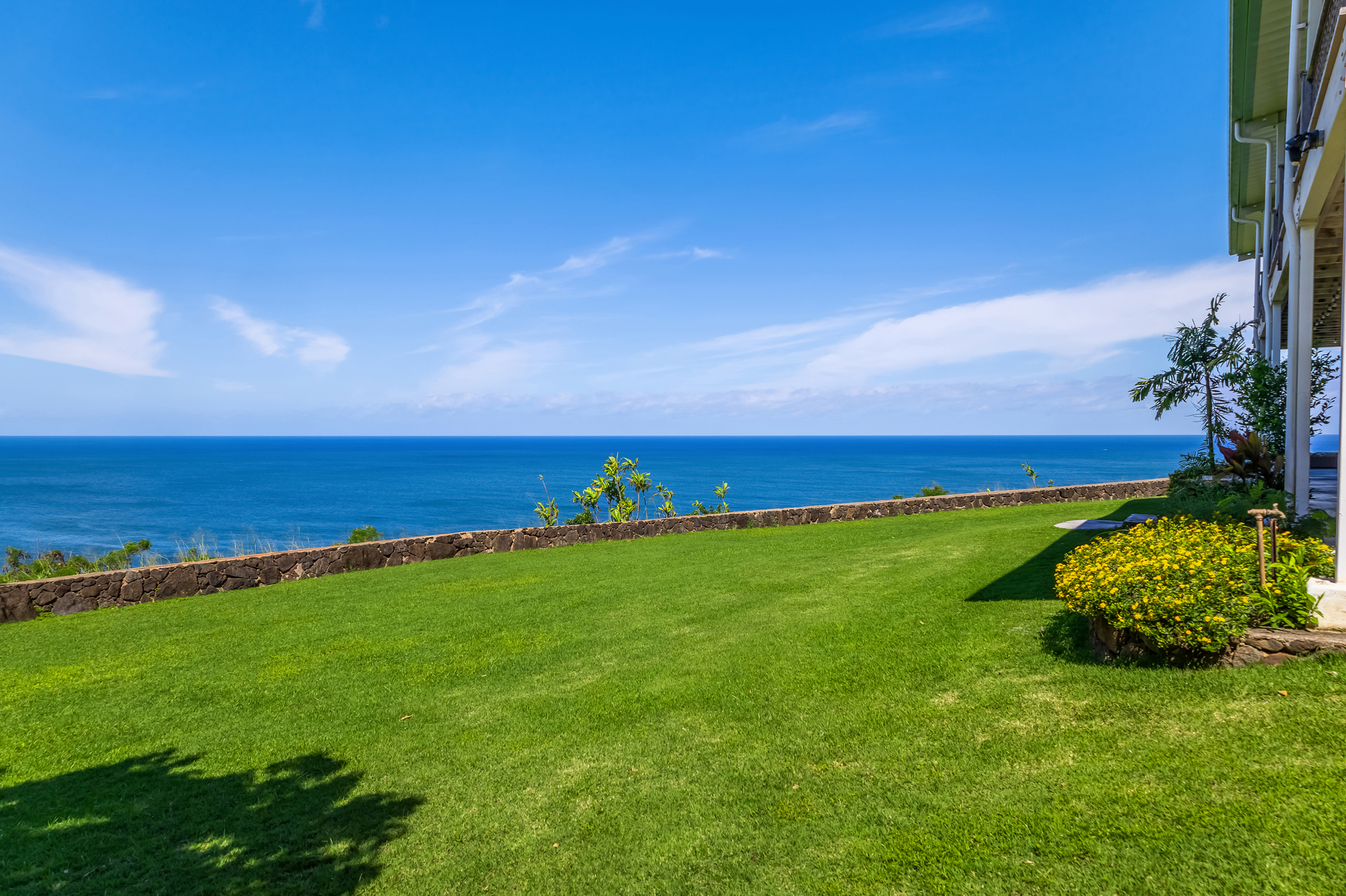 Whale House estate photo 47 — luxury North Shore Oahu vacation rental